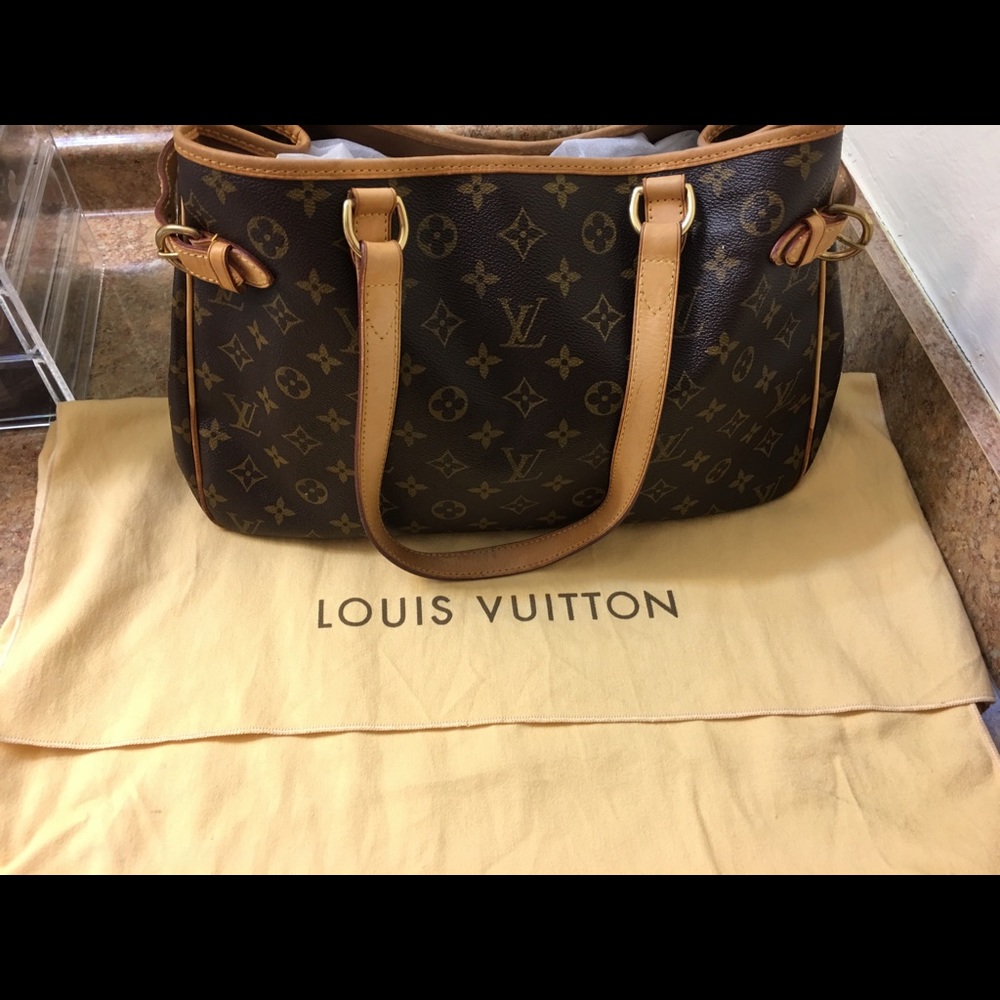 Louis Vuitton Shoulder Bag